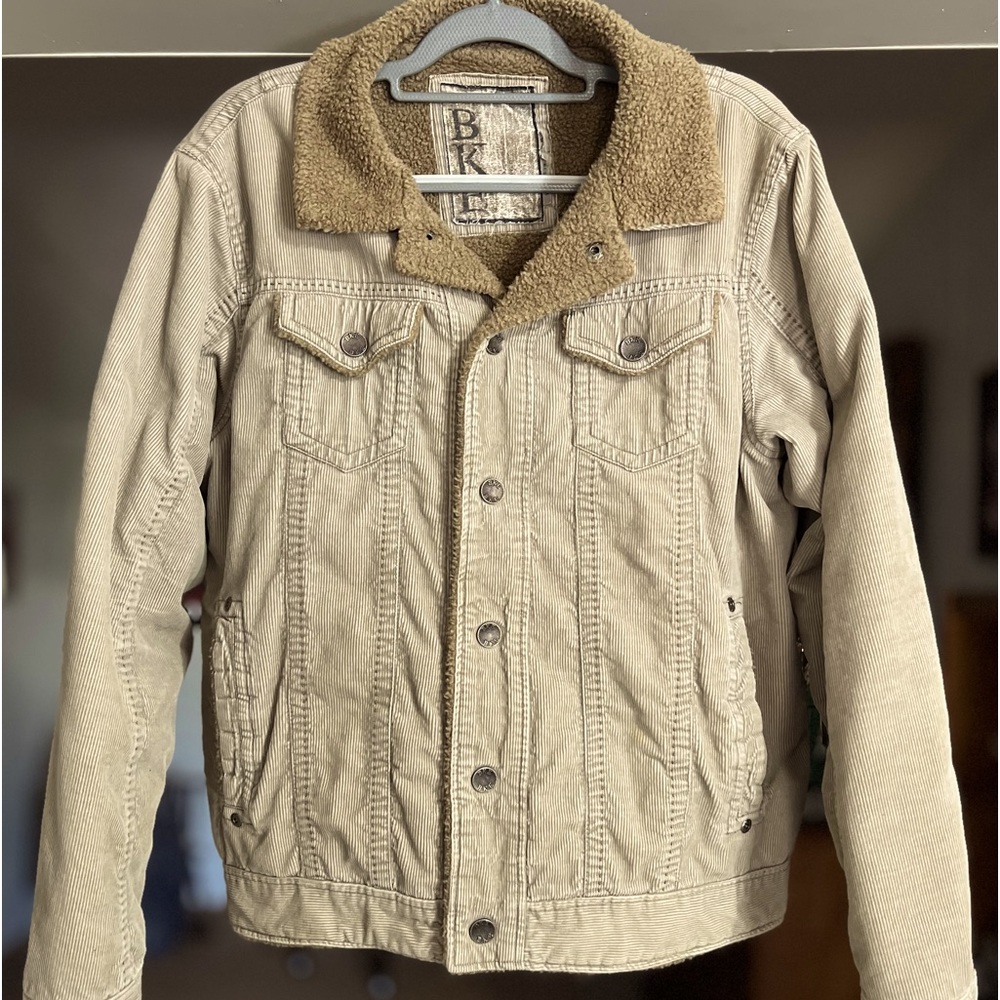 SOLD!        BKE Trucker Sherpa-lined Buckle Jacket Men’s Size Medium soft, warm